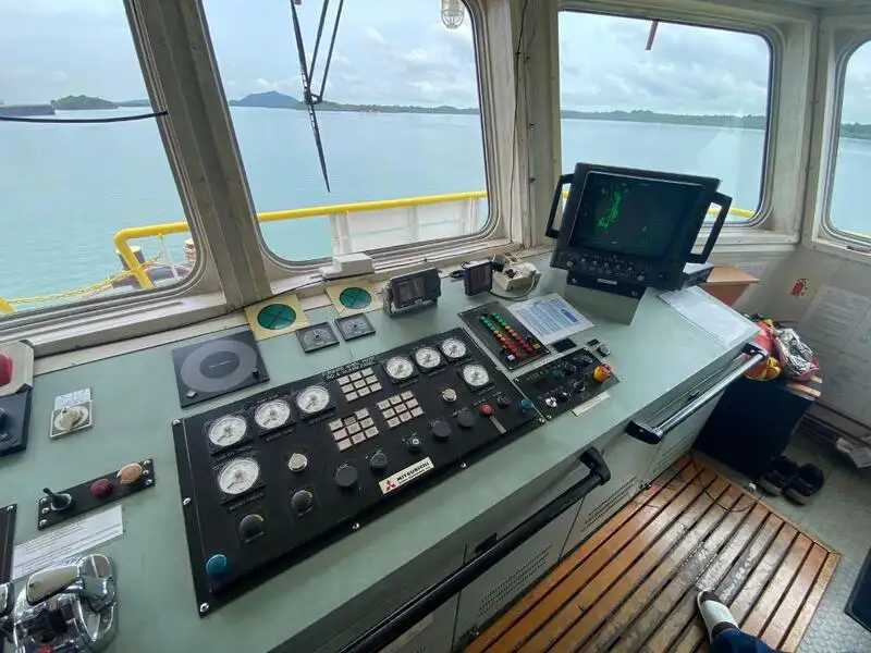 Tàu lạnh để bán