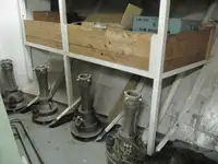 Tàu kéo để bán
