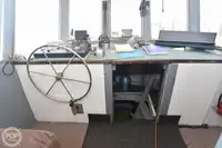 Tàu câu dài để bán