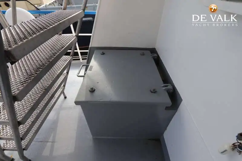 Khách sạn nổi để bán