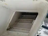 Tàu phà để bán