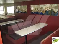 Tàu du lịch để bán