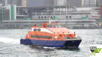Tàu chở khách để bán