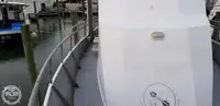 Tàu kéo lưới để bán