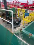 Tàu nạo vét để bán