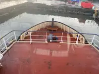 Tàu kéo để bán