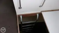 Tàu hỗ trợ lặn để bán