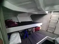 Tàu kéo lưới để bán