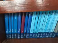 Tàu kéo để bán