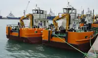Tàu kéo để bán
