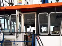 Tàu kéo để bán