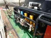 Tàu kéo để bán