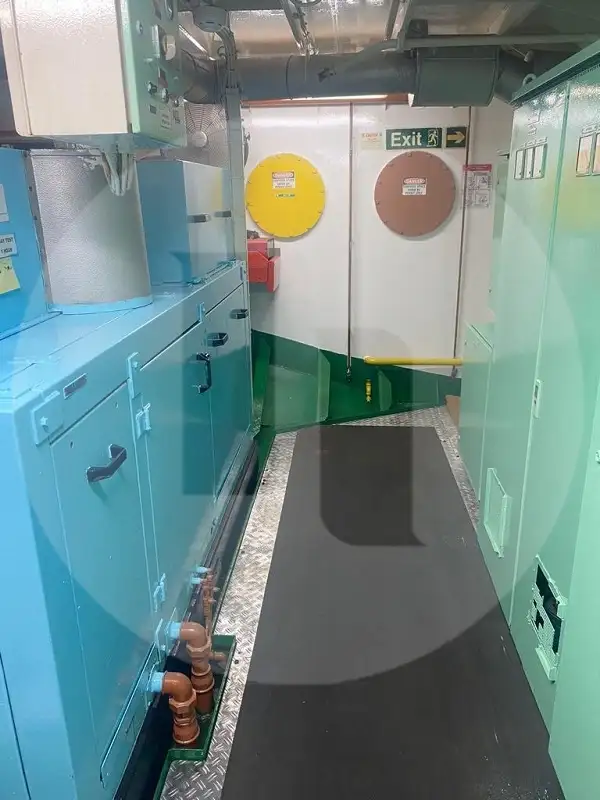 Tàu chở dầu/hóa chất để bán