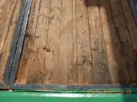 Tàu kéo để bán