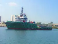 Tàu cung cấp rao bán