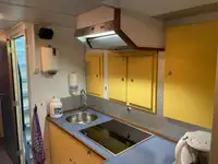 Tàu tuần tra để bán