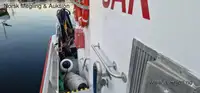 Tàu kéo để bán