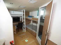Tàu dẫn đường để bán