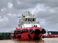 Tàu kéo để bán