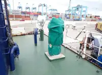 Tàu làm việc để bán
