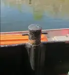 Tàu làm việc để bán