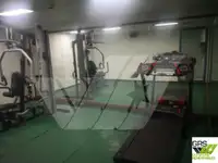 Sà lan để bán