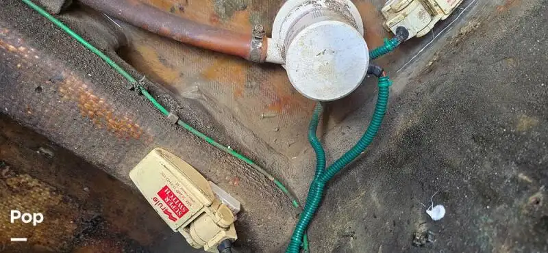 Tàu hỗ trợ lặn để bán