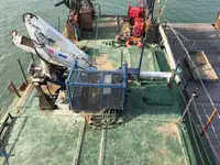 Tàu làm việc để bán
