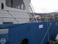 Tàu đánh cá để bán