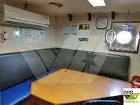 Tàu kéo để bán