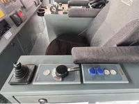 Tàu làm việc để bán