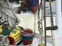 Tàu kéo lưới để bán
