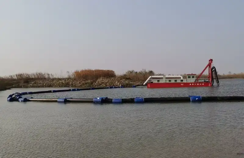 Tàu nạo vét để bán