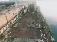 Tàu đổ bộ, chở hàng để bán