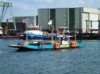 Tàu phà rao bán