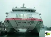 Tàu du lịch để bán