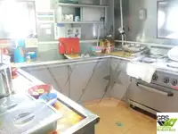 Tàu đổ bộ, chở hàng để bán