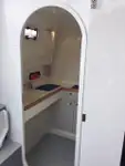 Tàu nghiên cứu để bán