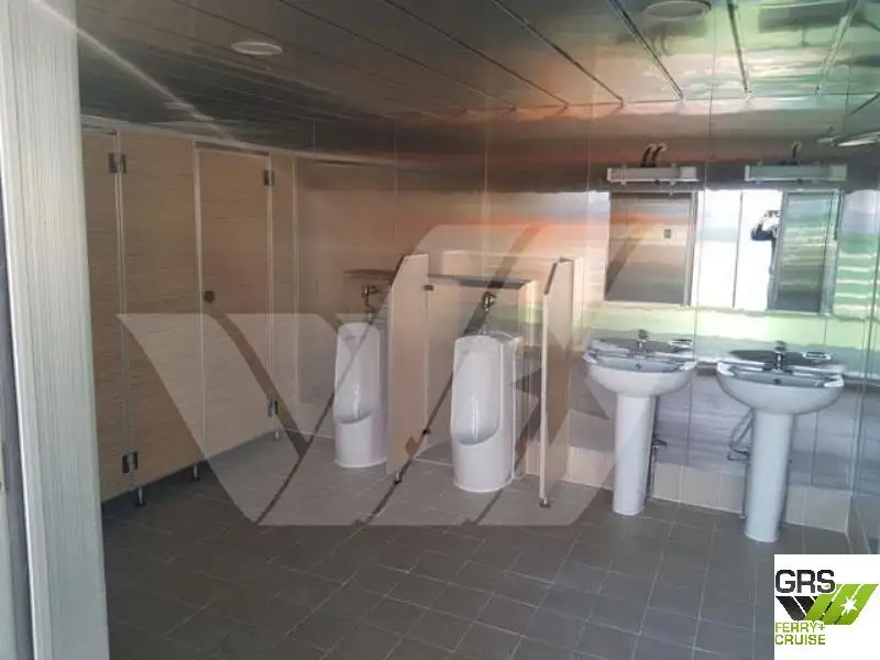Tàu chở hàng rời để bán