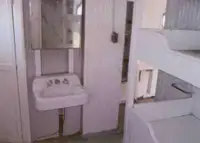 Tàu kéo để bán
