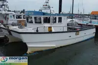 Tàu làm việc để bán