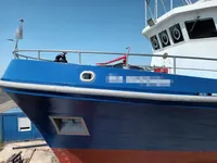 Tàu khảo sát để bán