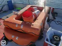 Tàu phà để bán