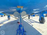 Tàu kéo lưới để bán
