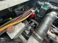 Tàu du lịch để bán