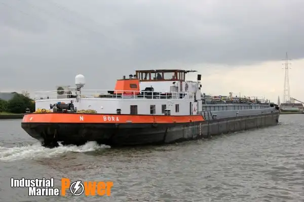 Tàu chở dầu/hóa chất để bán