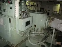 Tàu kéo để bán