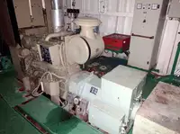 Tàu cung cấp để bán