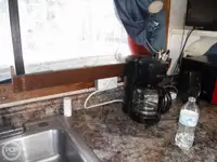 Tàu kéo lưới để bán