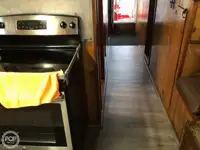 Tàu kéo lưới để bán